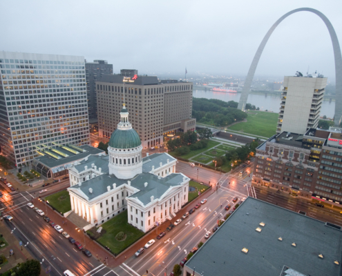 Elevated,View,Of,Gateway,Arch,And,The,Historical,Old,St.