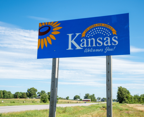 Welcome,To,Kansas,Highway,Sign