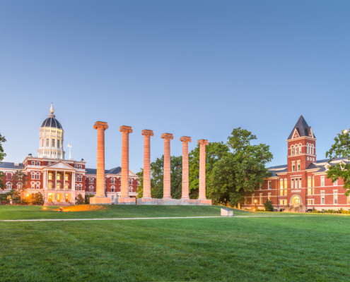 Columbia,,Missouri,,Usa,Historic,Columns,At,Twilight.
