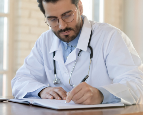 Serious,Attentive,Young,Male,Doctor,Qualified,Specialist,Surgeon,Therapist,Focused